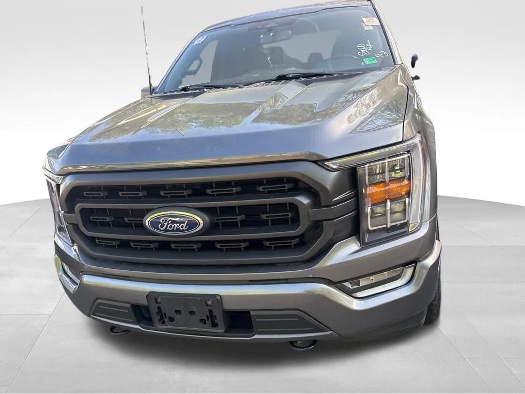 Used 2022 Gray Ford XLT image 17