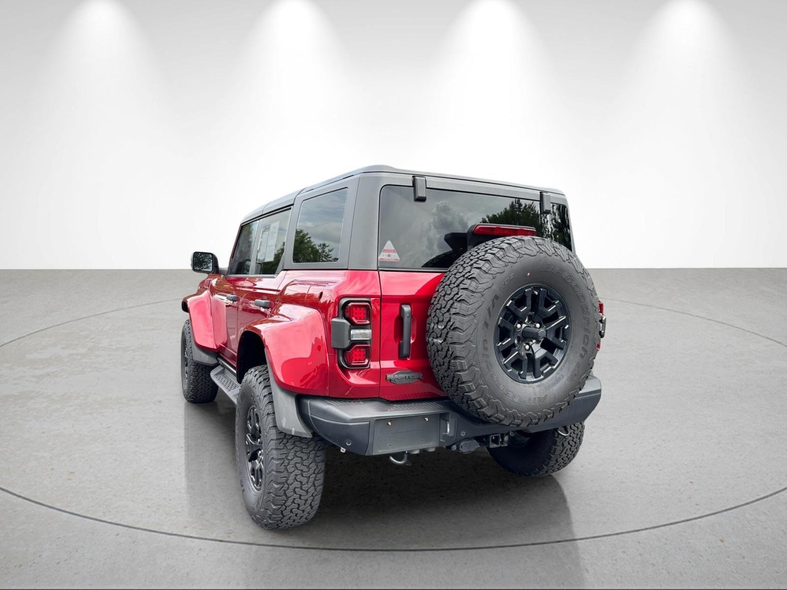 Used 2025 Ruby Red Metallic Tinted Clearcoat Ford Raptor image 3