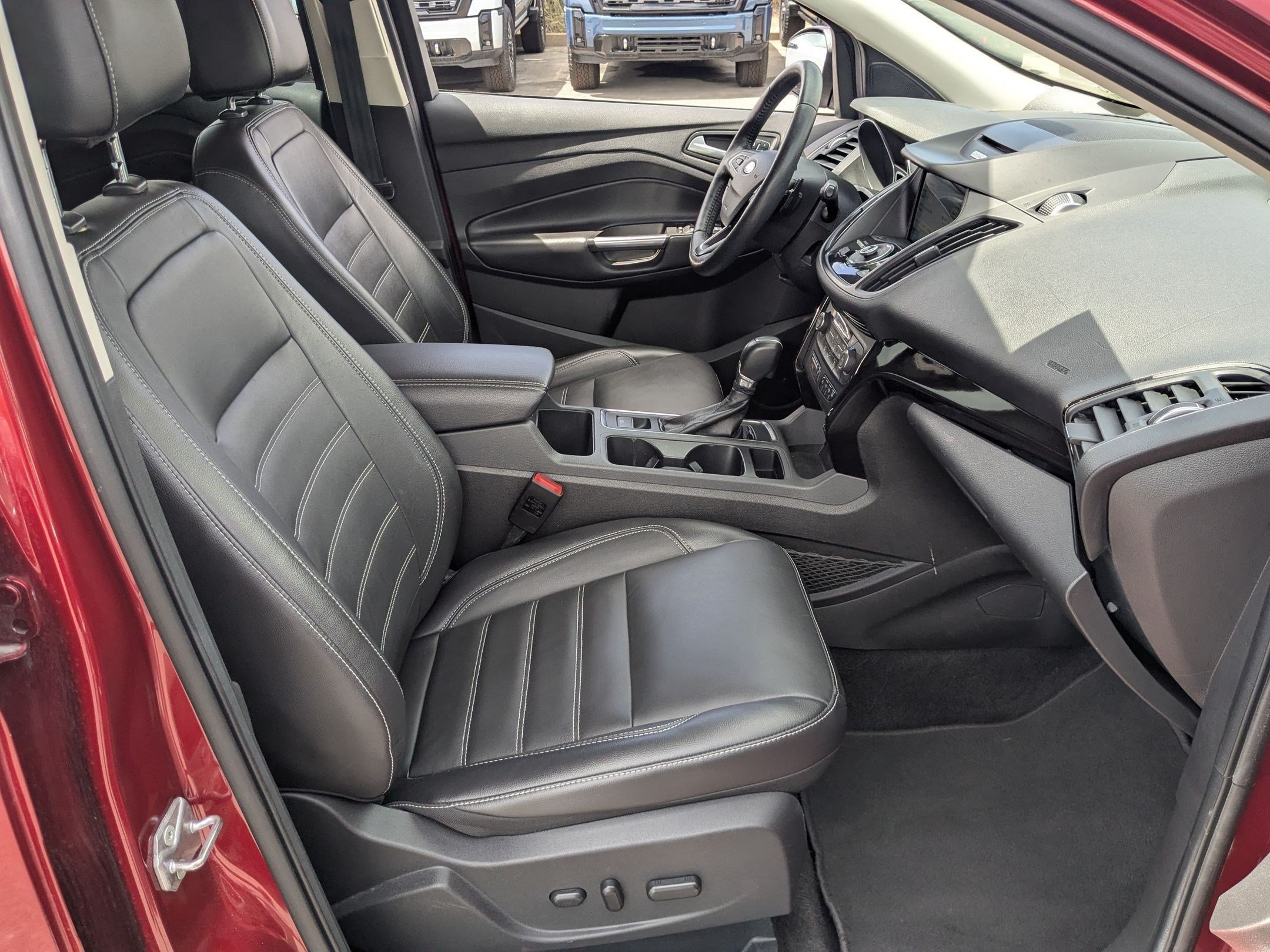 Used 2017 Ruby Red Metallic Ford Titanium image 31