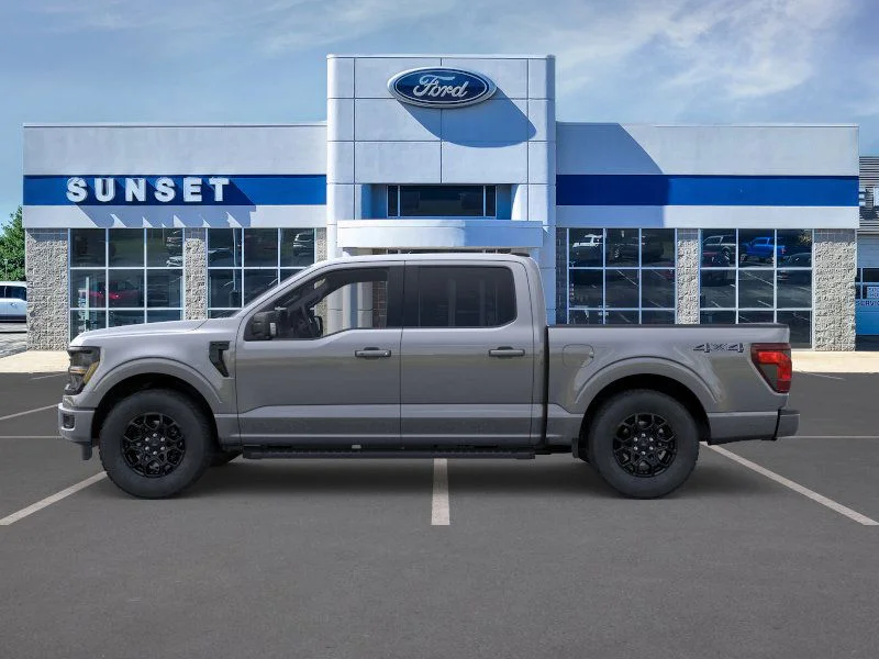 New 2026 Carbonized Gray Metallic Ford XLT image 3
