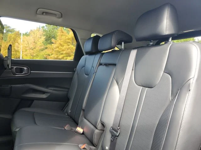 2026 Kia Sorento S - Photo 10