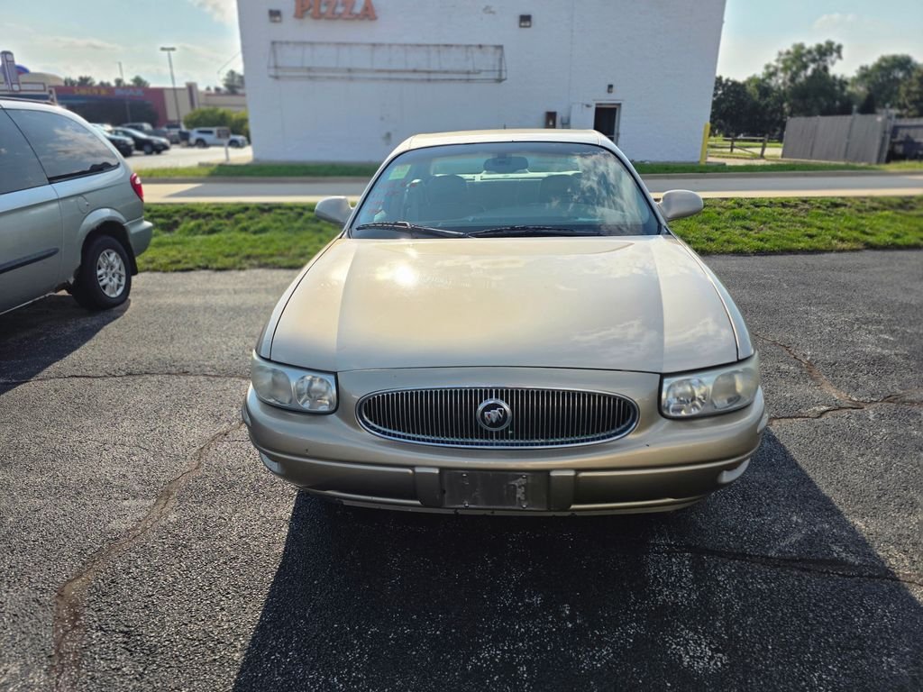 Used 2005 Cashmere Metallic Buick Custom image 1