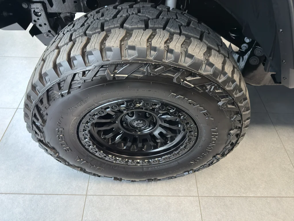 New 2026 Anvil Clearcoat Jeep Sport S image 30