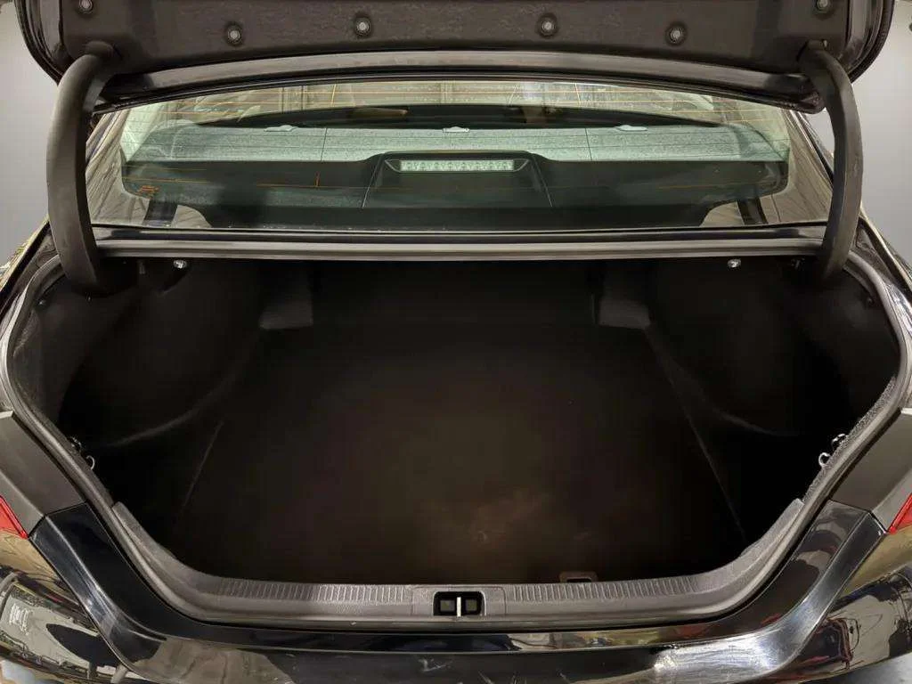2024 Toyota Camry SE - Photo 20