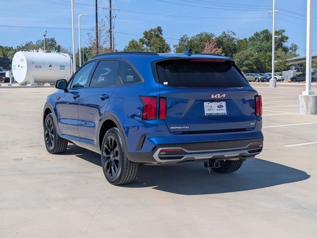 Used 2023 Blue Kia SX image 4