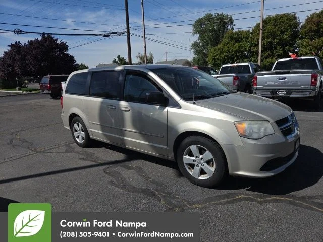 Used 2013 Beige Dodge SE image 6