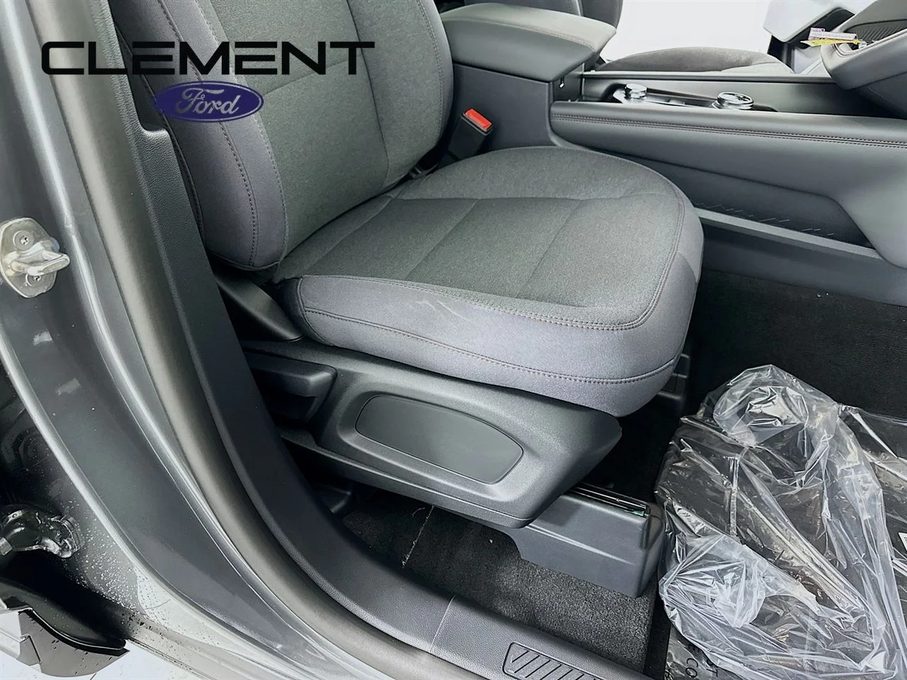 New 2026 Carbonized Gray Metallic Ford Active image 30