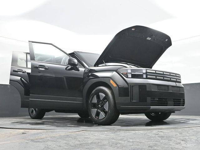 New 2026 Black Hyundai SE image 32
