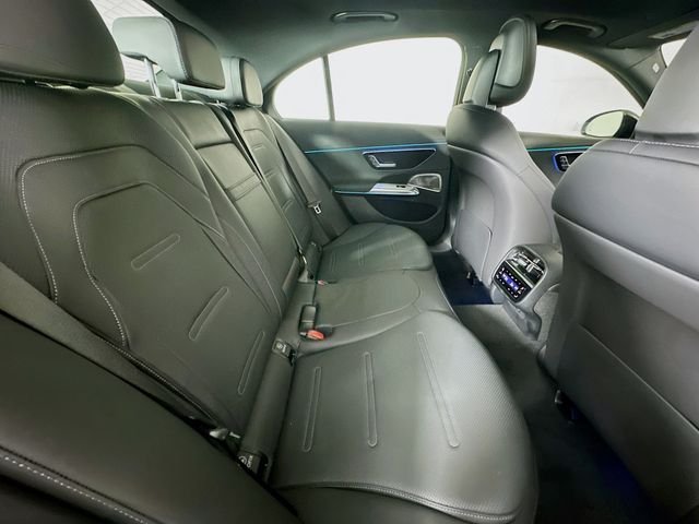 New 2026 MANUFAKTUR Alpine Grey Mercedes-Benz E 53 AMG® image 28