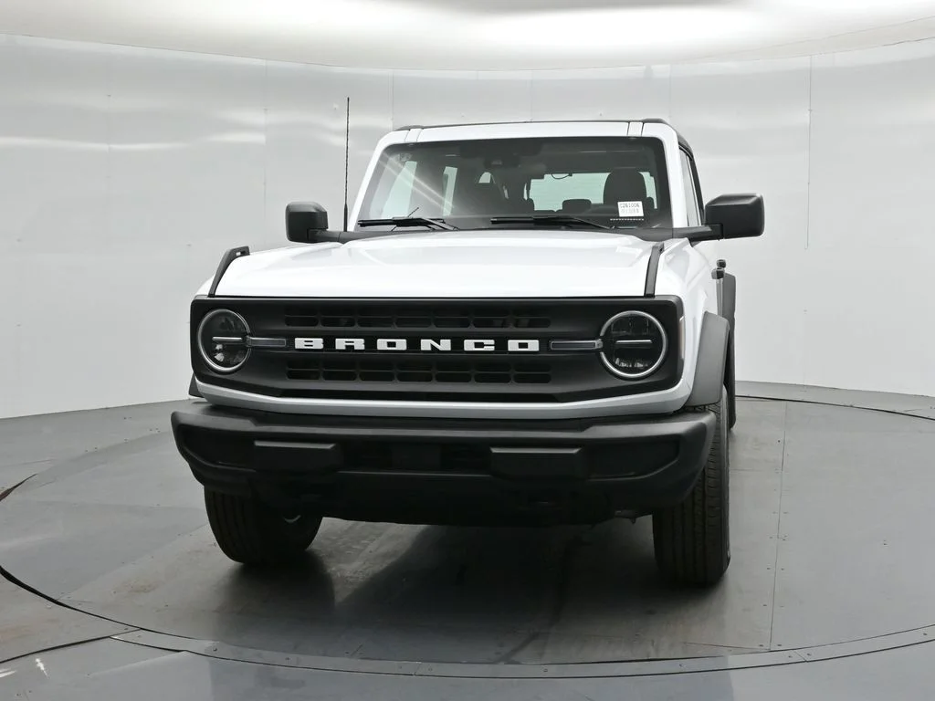 New 2026 White Ford Base image 51