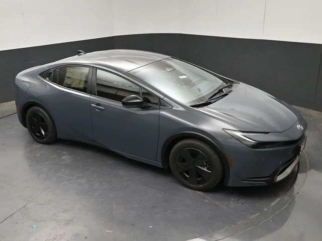 New 2026 Guardian Gray Toyota  SE image 24