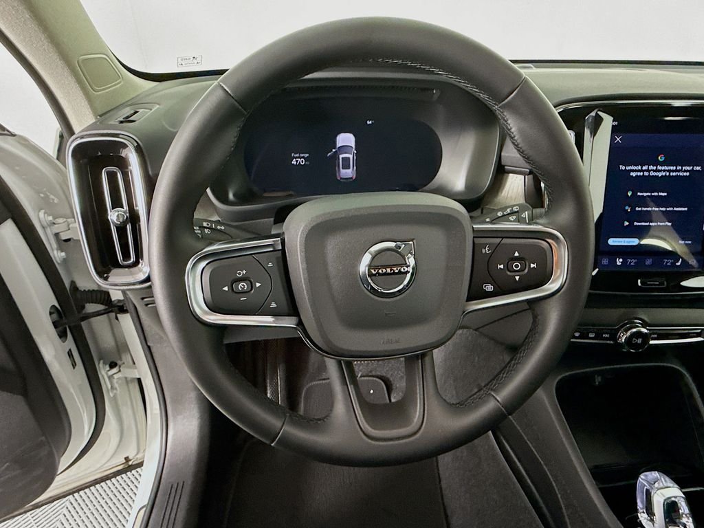 Used 2025 White Volvo B5 Plus Bright Theme image 12