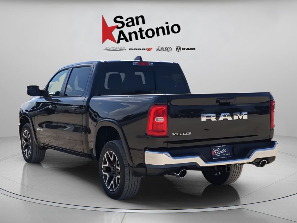 New 2026 Diamond Black Crystal Pearl-Coat Exterior Paint RAM Laramie image 10