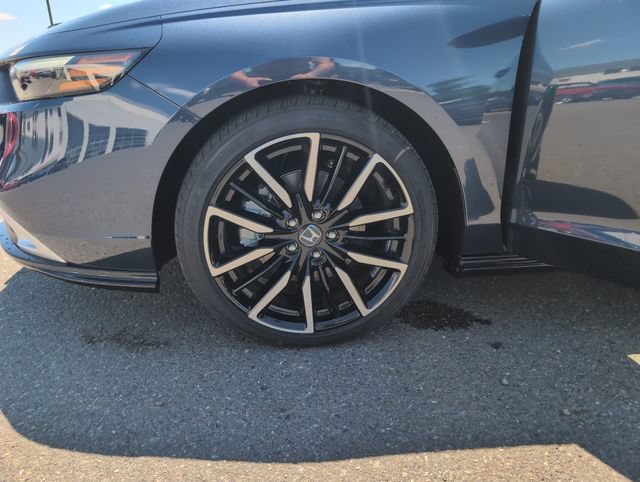 New 2026 Canyon River Blue Metallic Honda Touring image 32