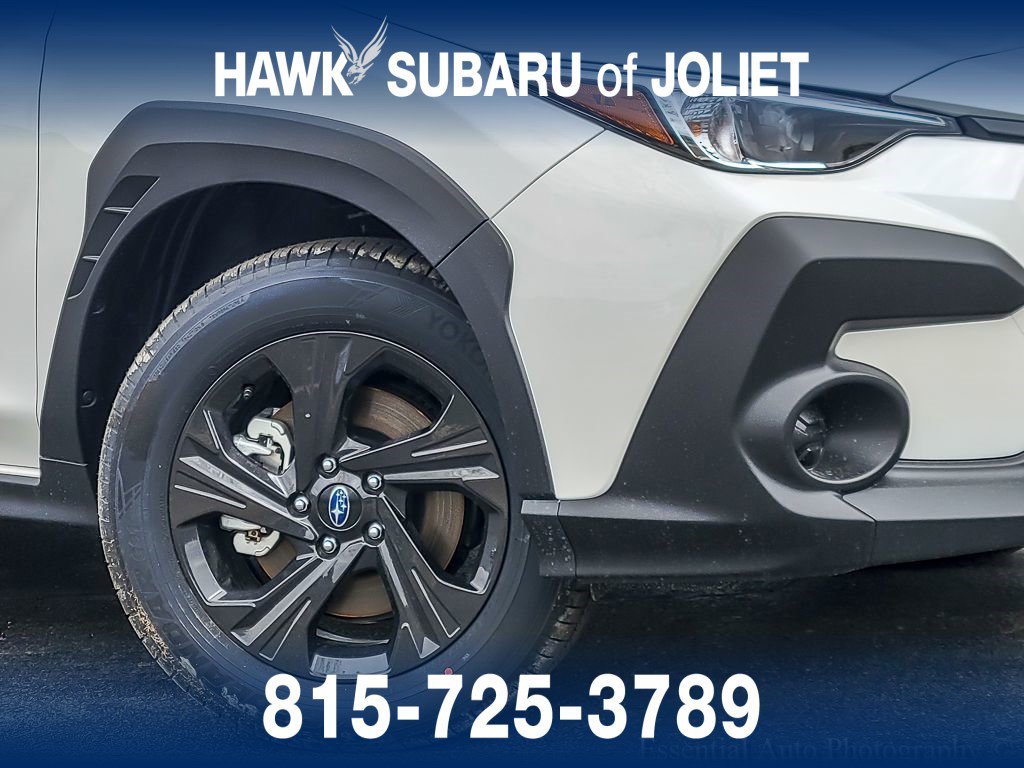 Used 2026 Crystal White Pearl Subaru Base image 3