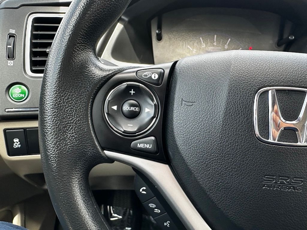 Used 2015 Crimson Pearl Honda LX image 28