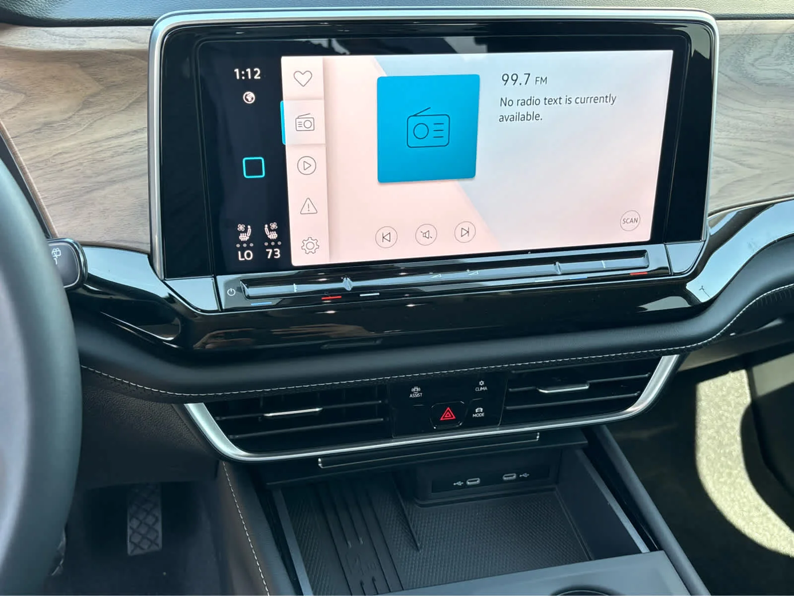 New 2026 OPAL WHITE Volkswagen 2.0T SE image 20