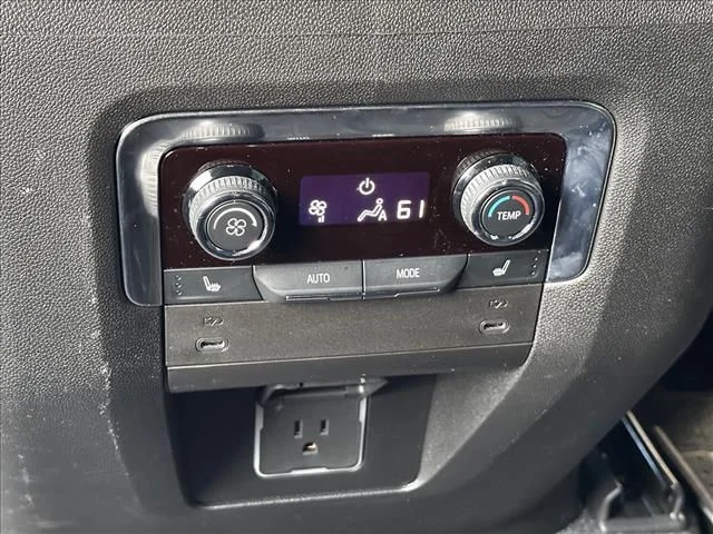 Used 2026 Red Chevrolet Z71 image 17