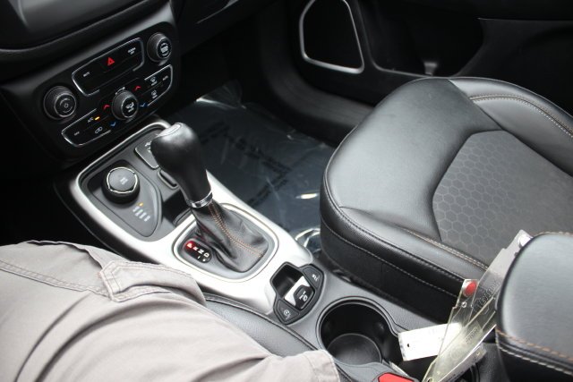 Used 2019 Gray Jeep Latitude image 11