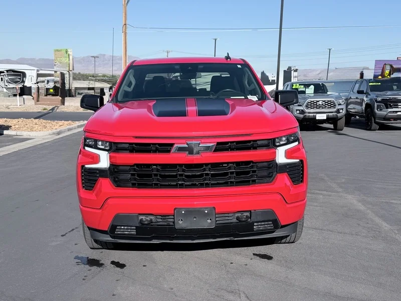 Used 2022 Red Hot Chevrolet RST image 8