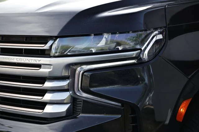 Used 2022 Black Chevrolet High Country image 11