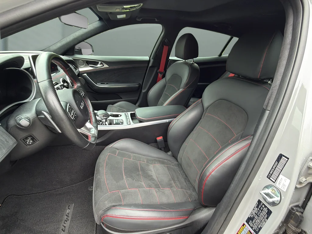Used 2023 Ceramic White Kia GT2 image 10