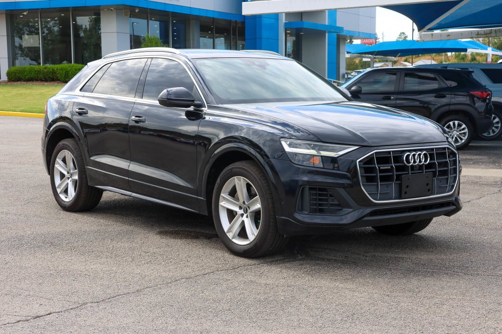 2021 Audi Q8 Premium
