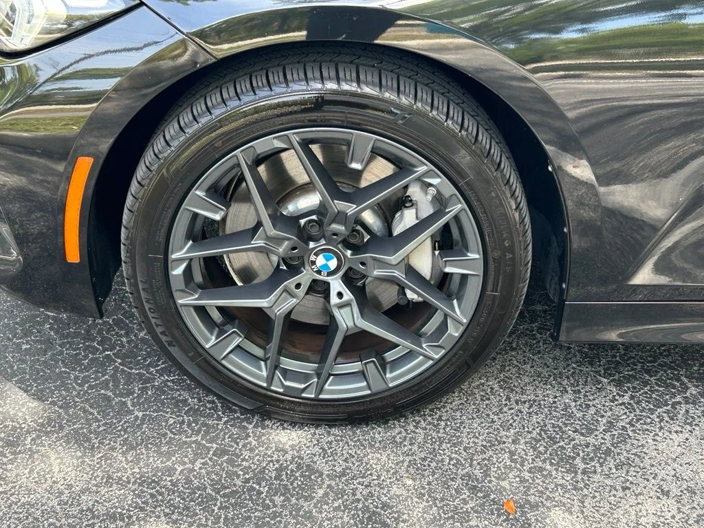 Used 2025 Black BMW 330i image 26