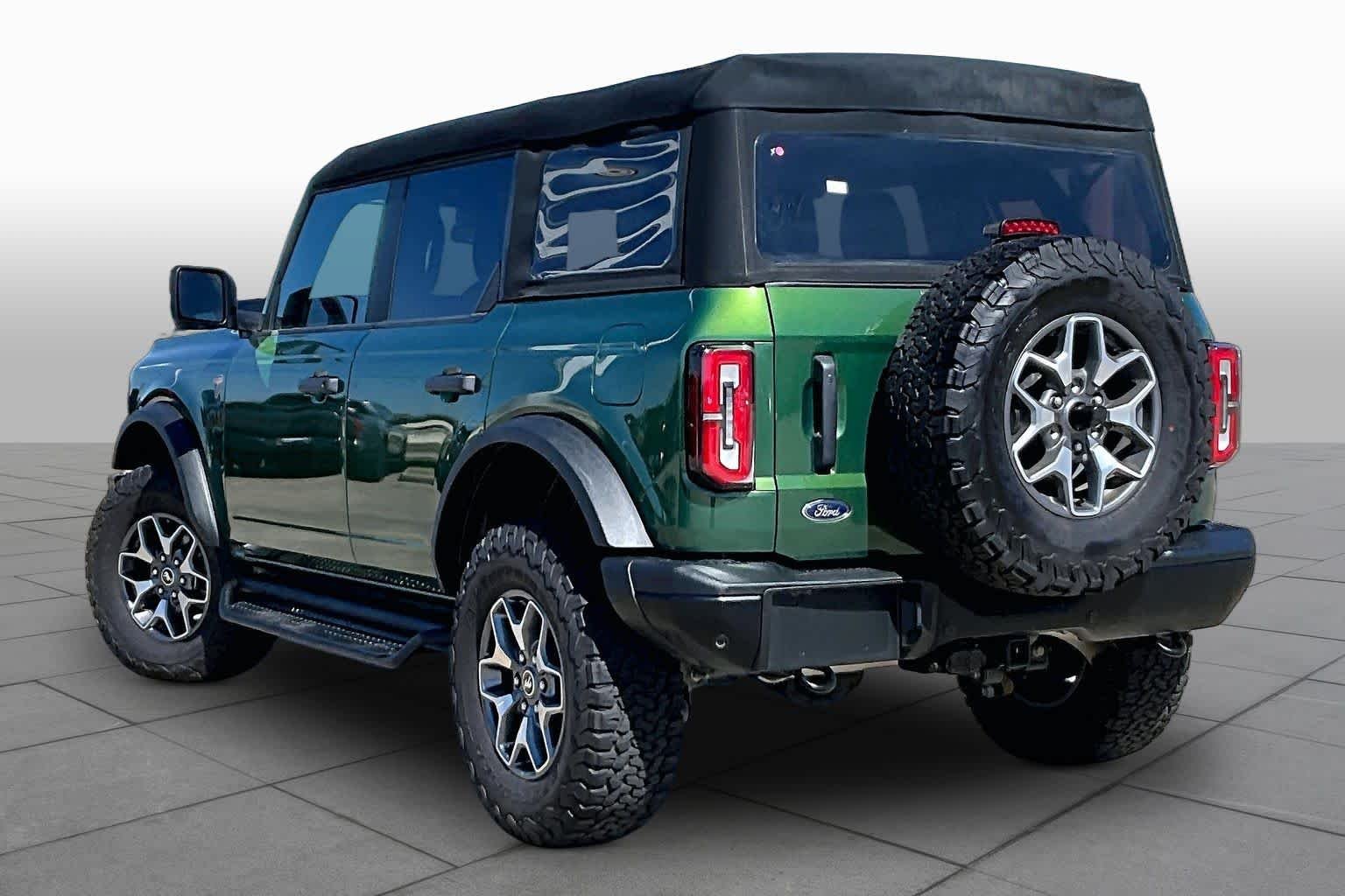 Used 2024 Eruption Green Metallic Ford Badlands image 26
