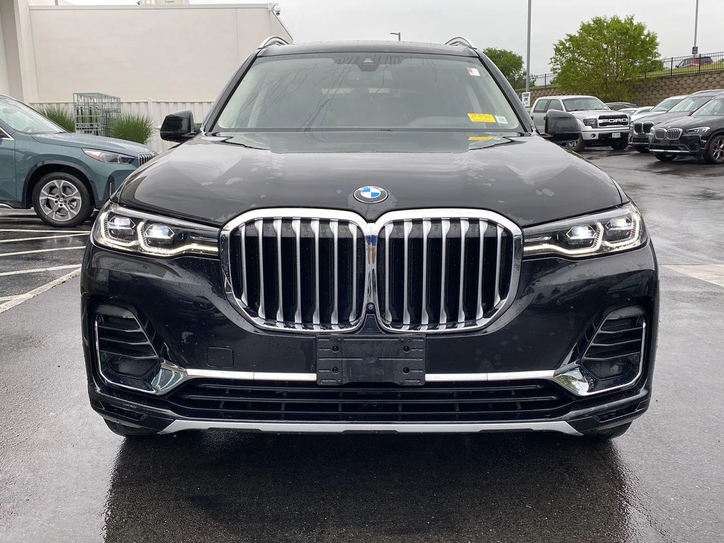 Used 2022 Black Sapphire Metallic BMW xDrive40i image 5