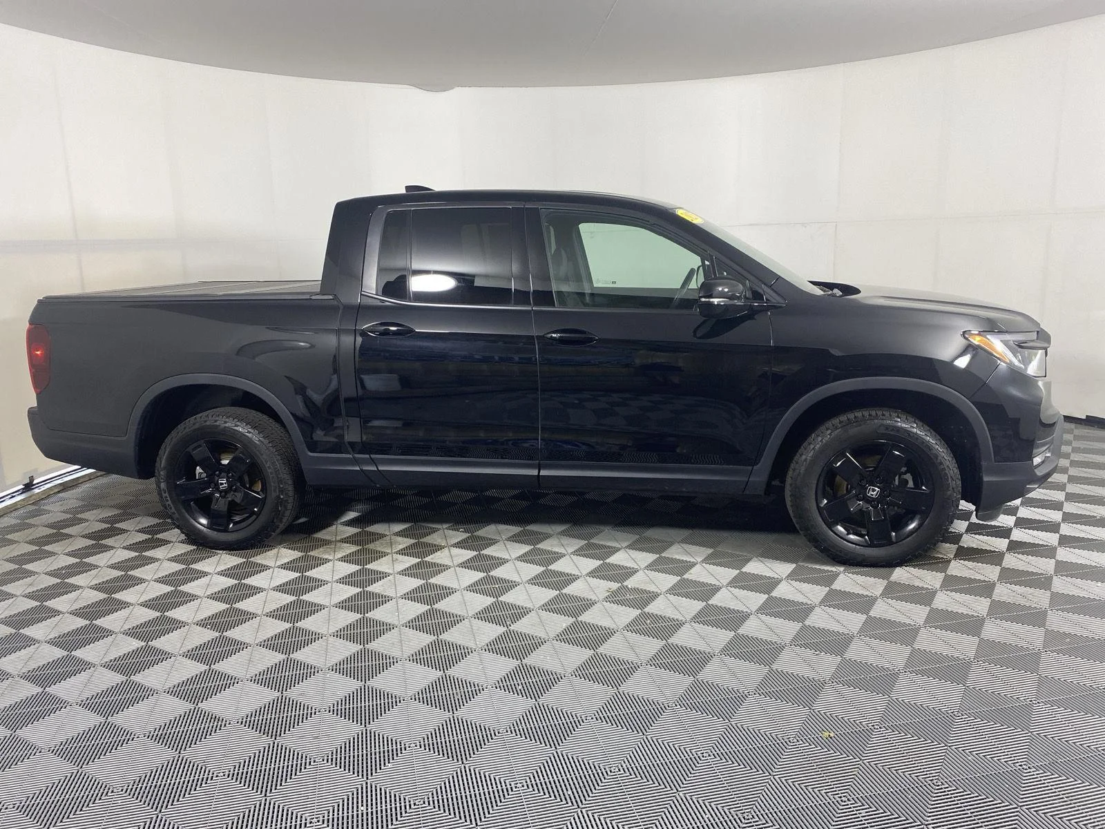 Used 2025 Crystal Black Pearl Honda Black Edition image 8