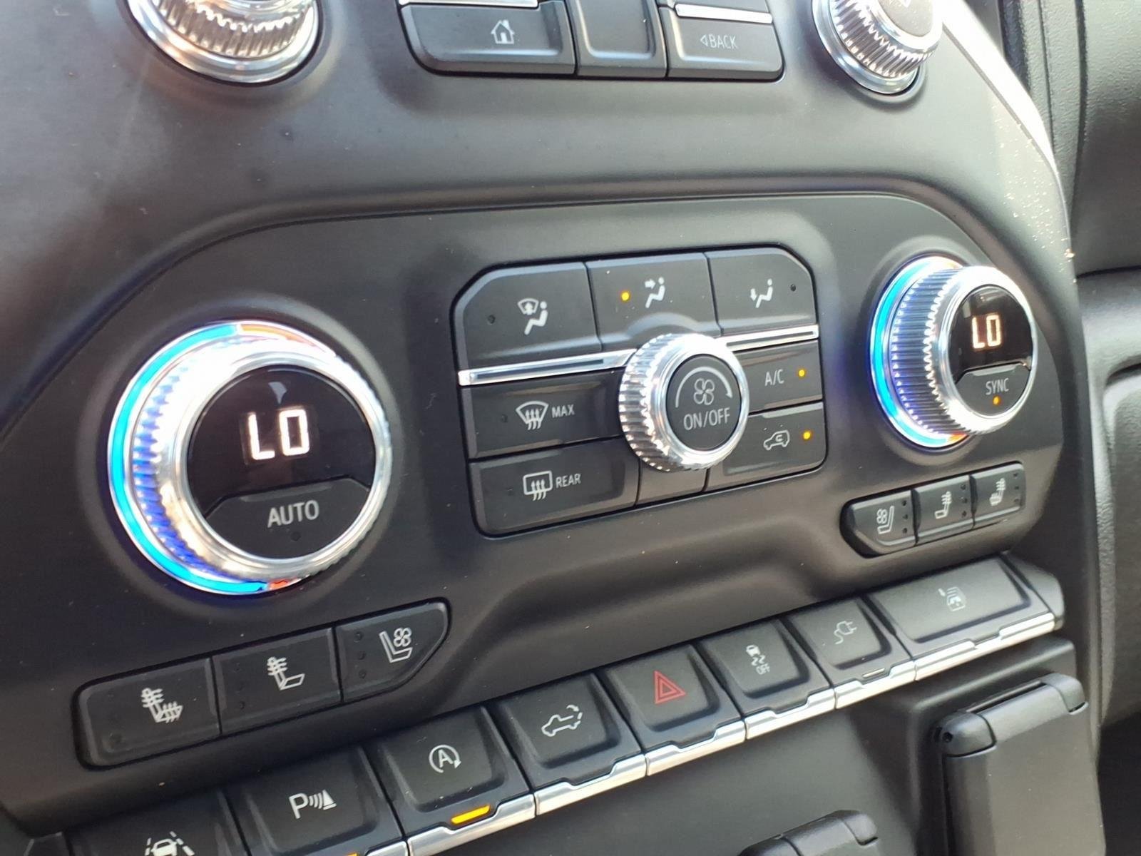 Used 2021 Onyx Black GMC SLT image 24