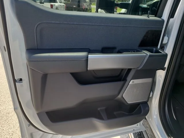 New 2026 Avalanche Ford Lariat image 12