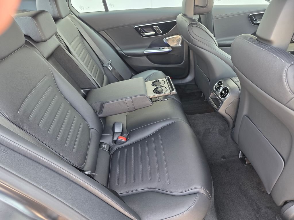 New 2026 MANUFAKTUR exclusive graphite grey magno Mercedes-Benz C 300 image 15