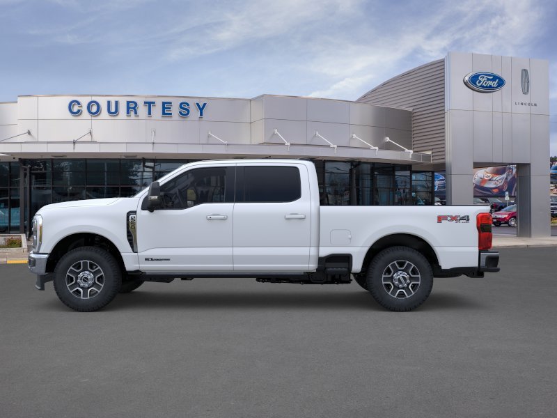 New 2026 Star White Metallic Tri-Coat Ford F-250® Lariat® image 3