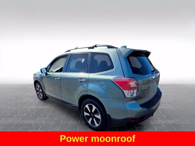 Used 2018 Green Subaru 2.5i Limited image 6