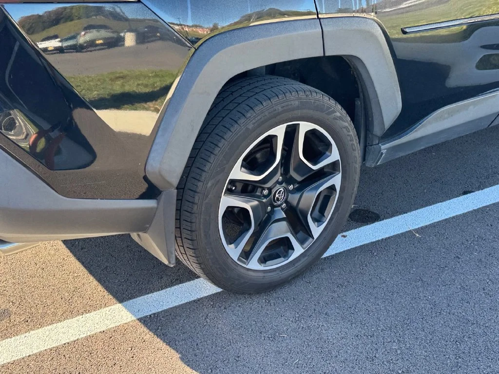 Used 2019 Black Toyota Adventure image 15