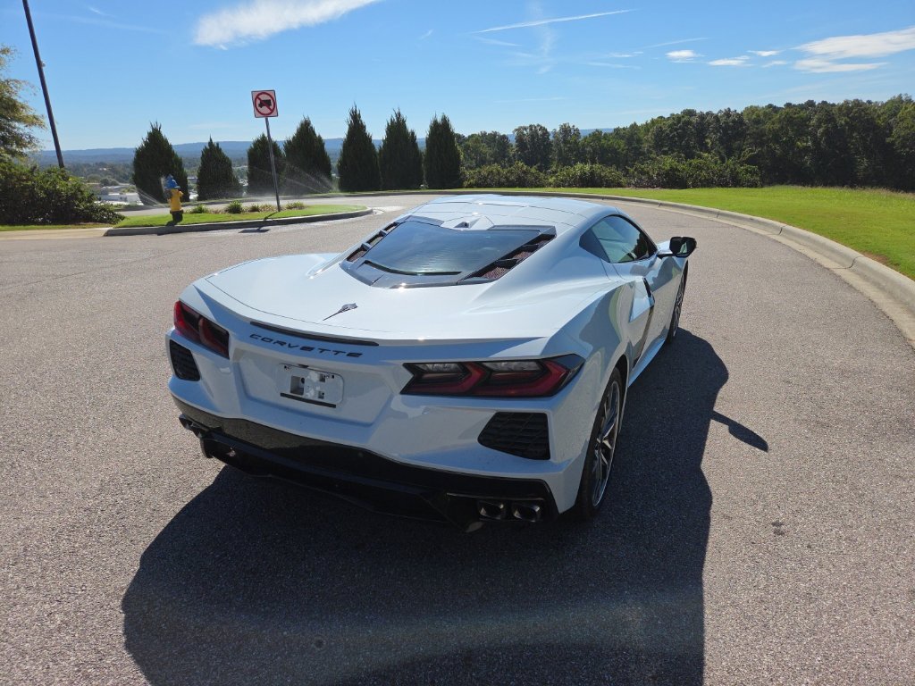 Used 2024 Ceramic Matrix Gray Metallic Chevrolet Stingray image 7
