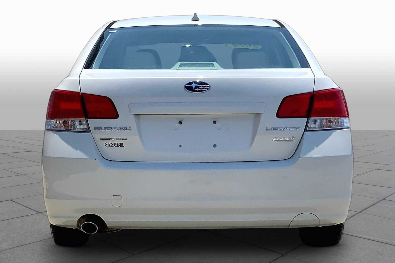 Pre-Owned 2014 Subaru Legacy 2.5i Premium