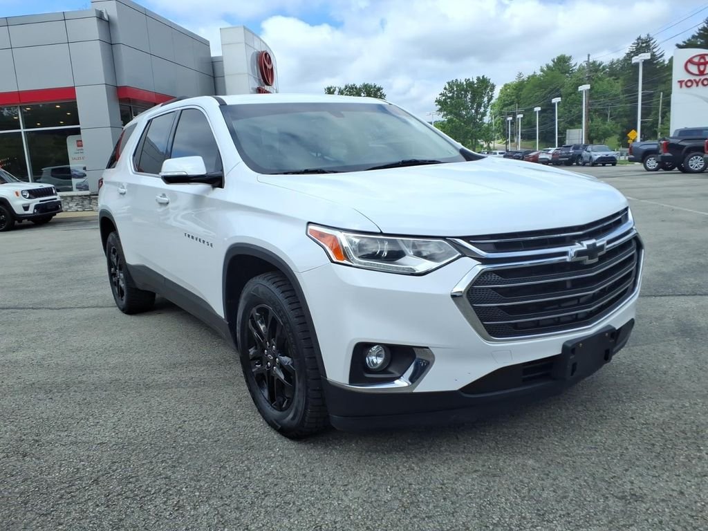 Used 2018 Chevrolet Traverse 1LT with VIN 1GNEVGKW4JJ107489 for sale in Indiana, PA