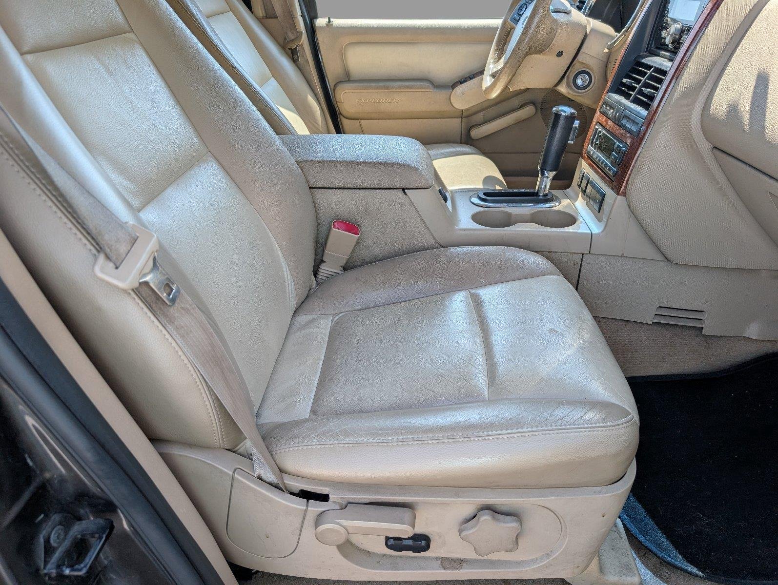 Used 2006 Mineral Grey Metallic Ford Eddie Bauer image 39