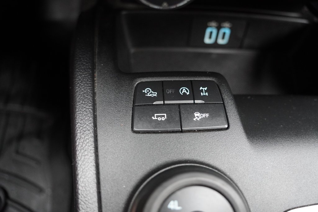 Used 2020 Shadow Black Ford XLT image 28