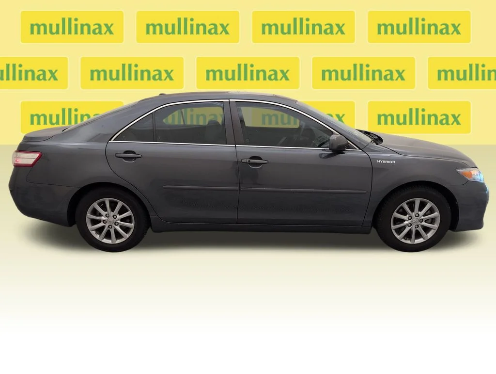 Used 2011 Toyota Camry Hybrid with VIN 4T1BB3EK8BU136088 for sale in Kissimmee, FL