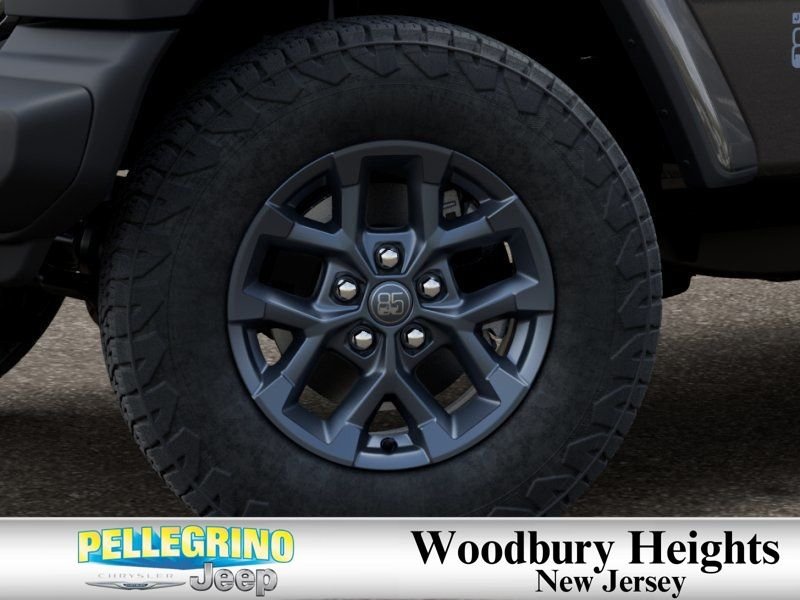 New 2026 Granite Crystal Metallic Clear-Coat Exterior Paint Jeep 85th Anniversary Edition image 8
