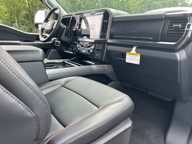 New 2026 Glacier Gray Metallic Tri-Coat Ford F-250® Lariat® image 12