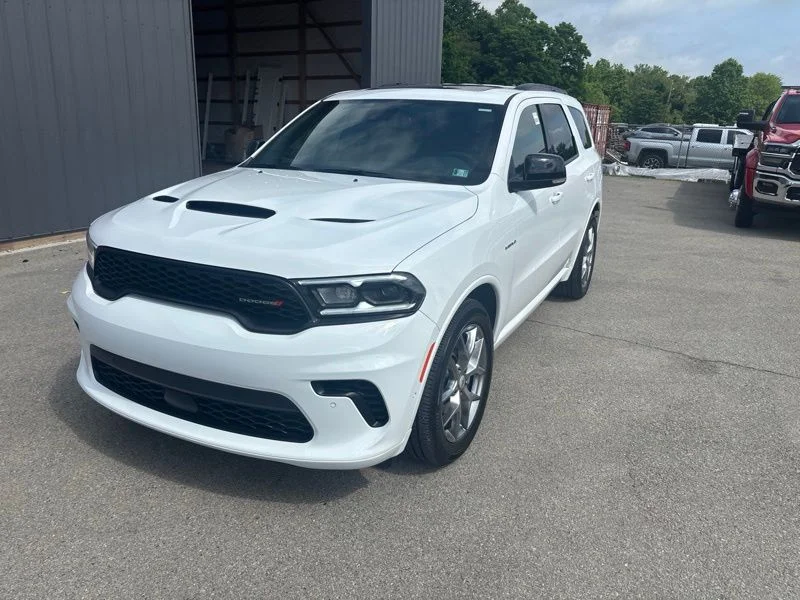New 2026 White Knuckle Clear-Coat Exterior Paint Dodge GT Plus HEMI V8 image 7