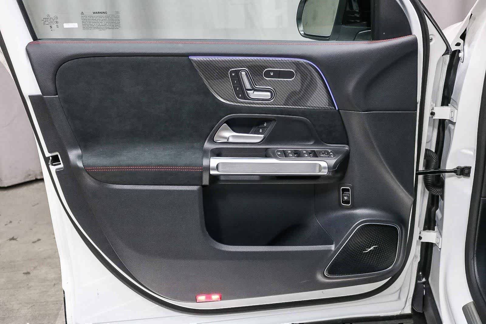 2026 Mercedes-Benz GLB AMG GLB 35 - Photo 21