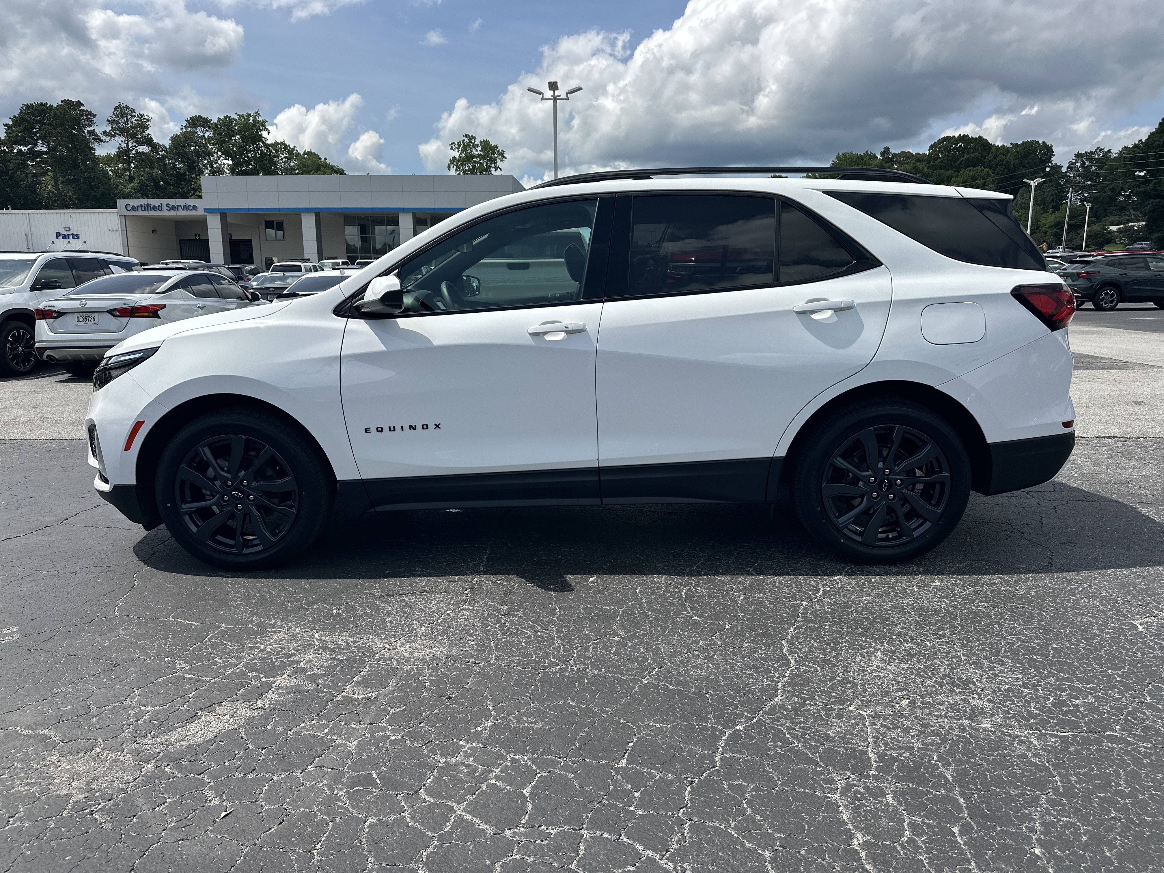 Used 2024 Summit White Chevrolet RS image 5