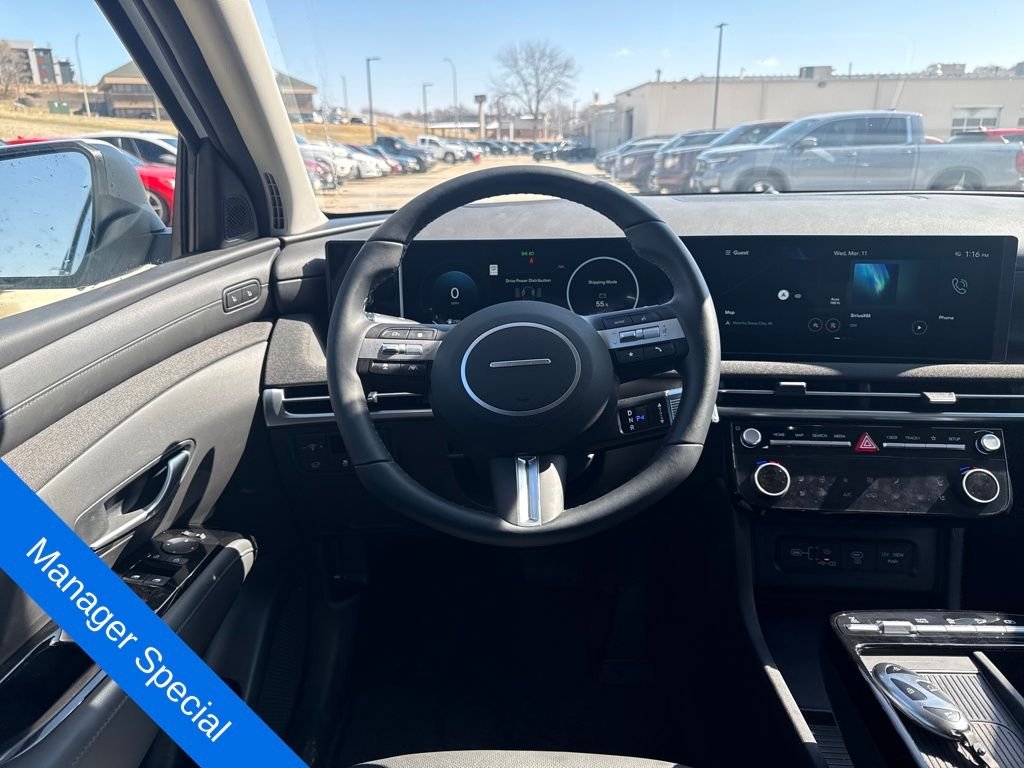 2025 Hyundai Tucson Limited - Photo 14