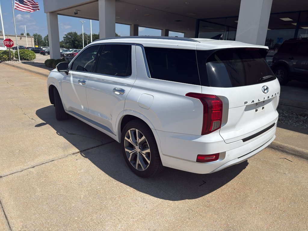 Used 2021 Hyper White Hyundai Limited image 15